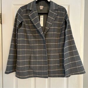 Chico's NWT Gray Windowpane Plush Cape size 1/Medium
